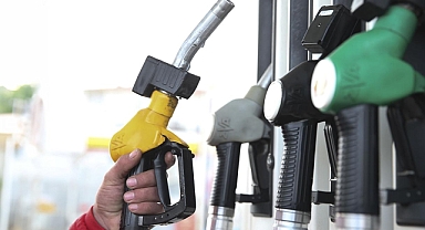 Akaryakıtta Bir Zam Dalgası Daha! Benzin ve Motorine Büyük Artış Bekleniyor