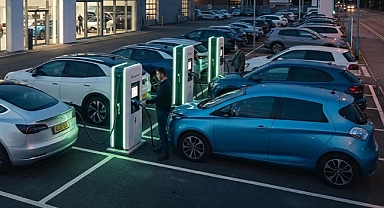 Elektrikli Otomobillerde Kilometre Vergisi Dönemi Başlıyor! Yeni Sistem 2028’de Devrede