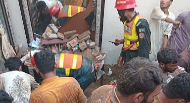 Etüt Merkezi Faciası: Çatı Çöktü, 14 Çocuk ve Bir Öğretmen Yaşamını Yitirdi