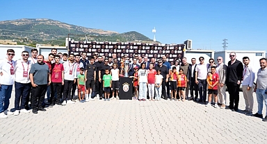 Galatasaray Şampiyonluk Kupasını Kahramanmaraş’a getirdi!
