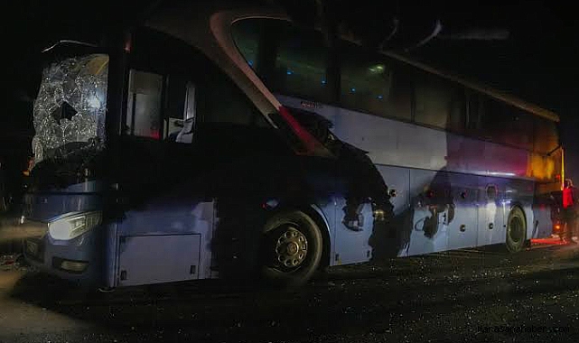 İki otobüs çarpıştı, 35 Can Kaybı, Çok Sayıda Yaralı!