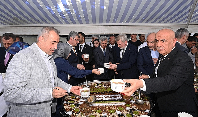 Kahramanmaraş Büyükşehir, Binlerce Vatandaşı Aşure Bereketinde Buluşturdu!