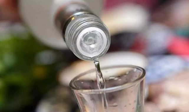Kahramanmaraş'ta sahte rakı öldürdü!