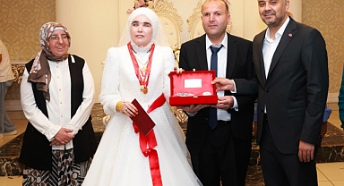 Kahramanmaraş’ta Sevgi Engel Tanımadı! Görme Engelli İki Öğretmen Dünyaevine Girdi