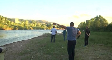 Kızılırmak'ta Facia! Kahramanmaraşlı 3 Çocuktan Biri Öldü, Biri Kayıp