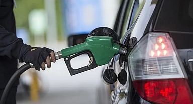 Motorine Çifte Zam Darbesinin Ardından Nefes Aldıracak İndirim! 2 Liranın Üzerinde Düşüş Bekleniyor