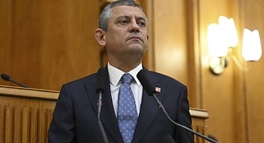 Özgür Özel'in Yeni Parti Açıklaması Sonrası CHP'de Hareketli Saatler! Üyelik İstifalarında Yoğunluk 