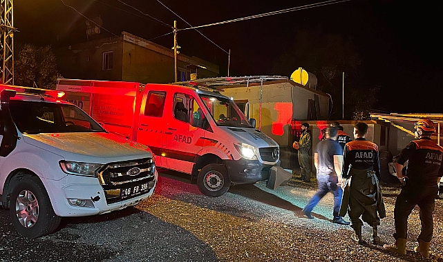 Pazarcık’ta Sulama Kanalı Taştı: AFAD Ekipleri Evlerdeki Suları Tahliye Etti